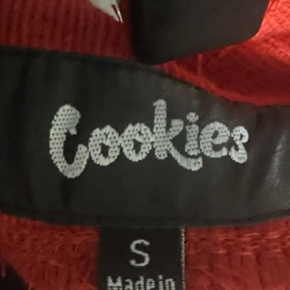 Cookies red puttin